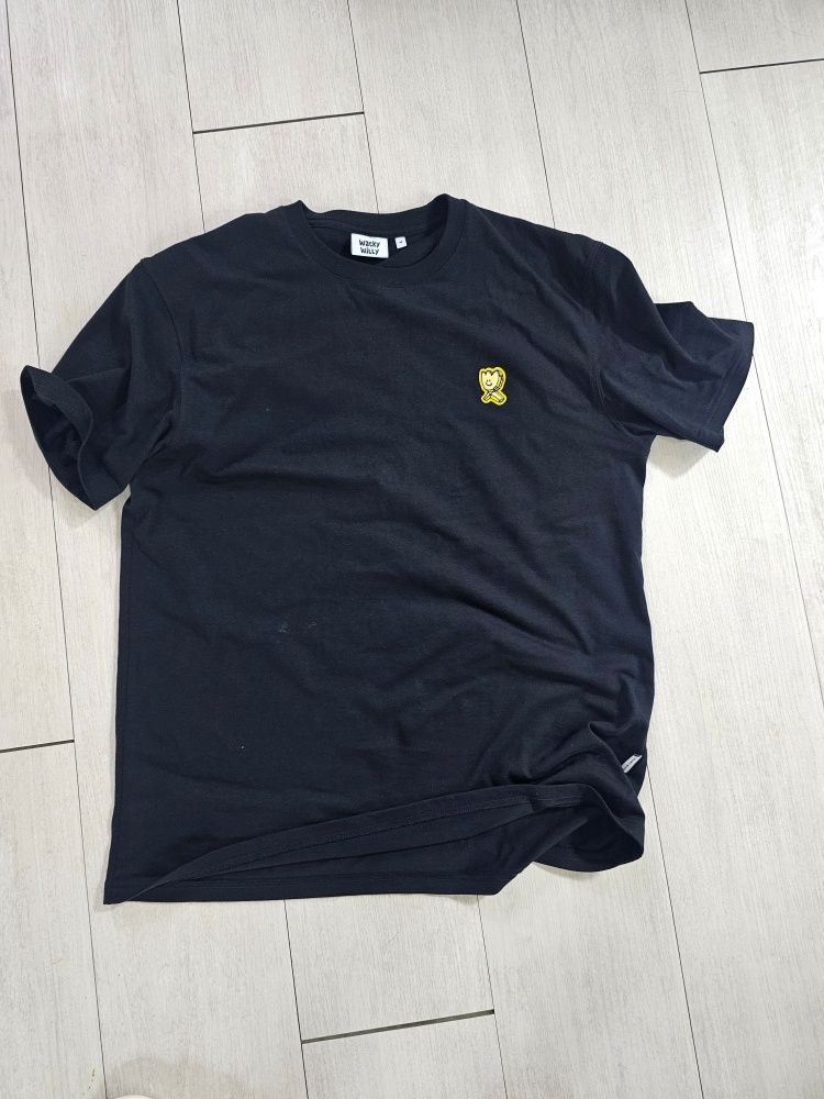 MUSINSA | WACKY WILLY Graphic Kiki Wappen Short Sleeve T