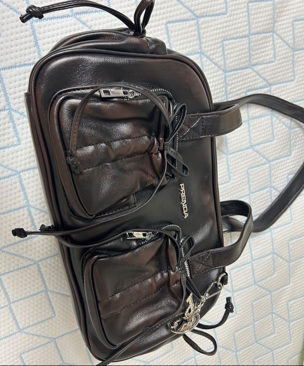 MUSINSA | PRENDA LEATHER POCKET SHIRRING RIBBON BAG BLACK