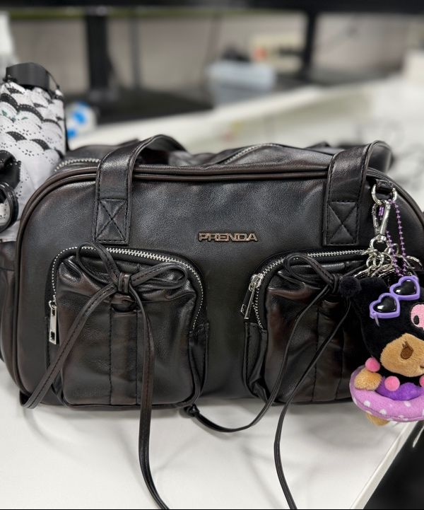 【PRENDA】 LEATHER POCKET SHIRRING RIBBON BAG / 追跡付 MUSINSA | PRENDA LEATHER POCKET SHIRRING RIBBON BAG BLACK