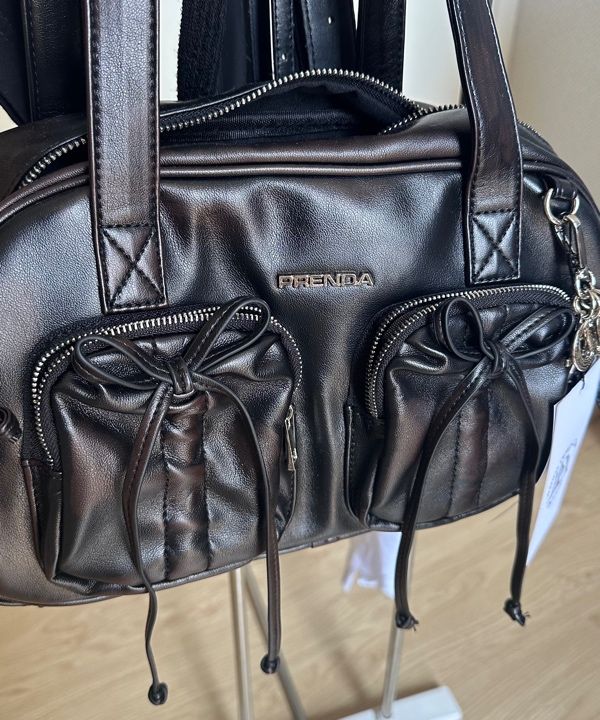 ショルダーバッグ・ポシェット MOIFAIRE POCKET SHIRRING RIBBON BAG BLACK MUSINSA | PRENDA LEATHER POCKET SHIRRING RIBBON BAG BLACK