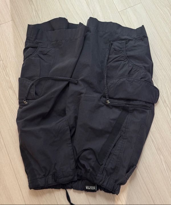 MUSINSA | SCULPTOR Bermuda Utility Pants Khaki