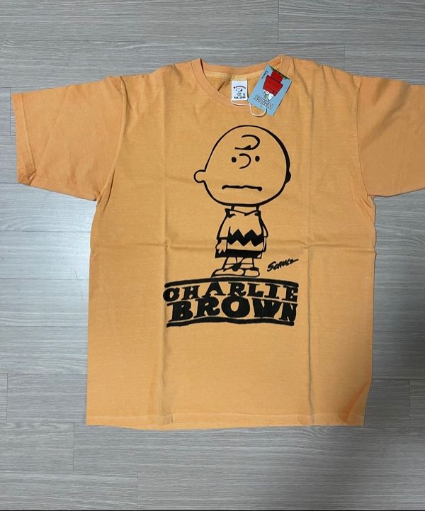 MUSINSA公式 | VTWO チャーリーブラウン ピグメントTシャツ (YELLOW)