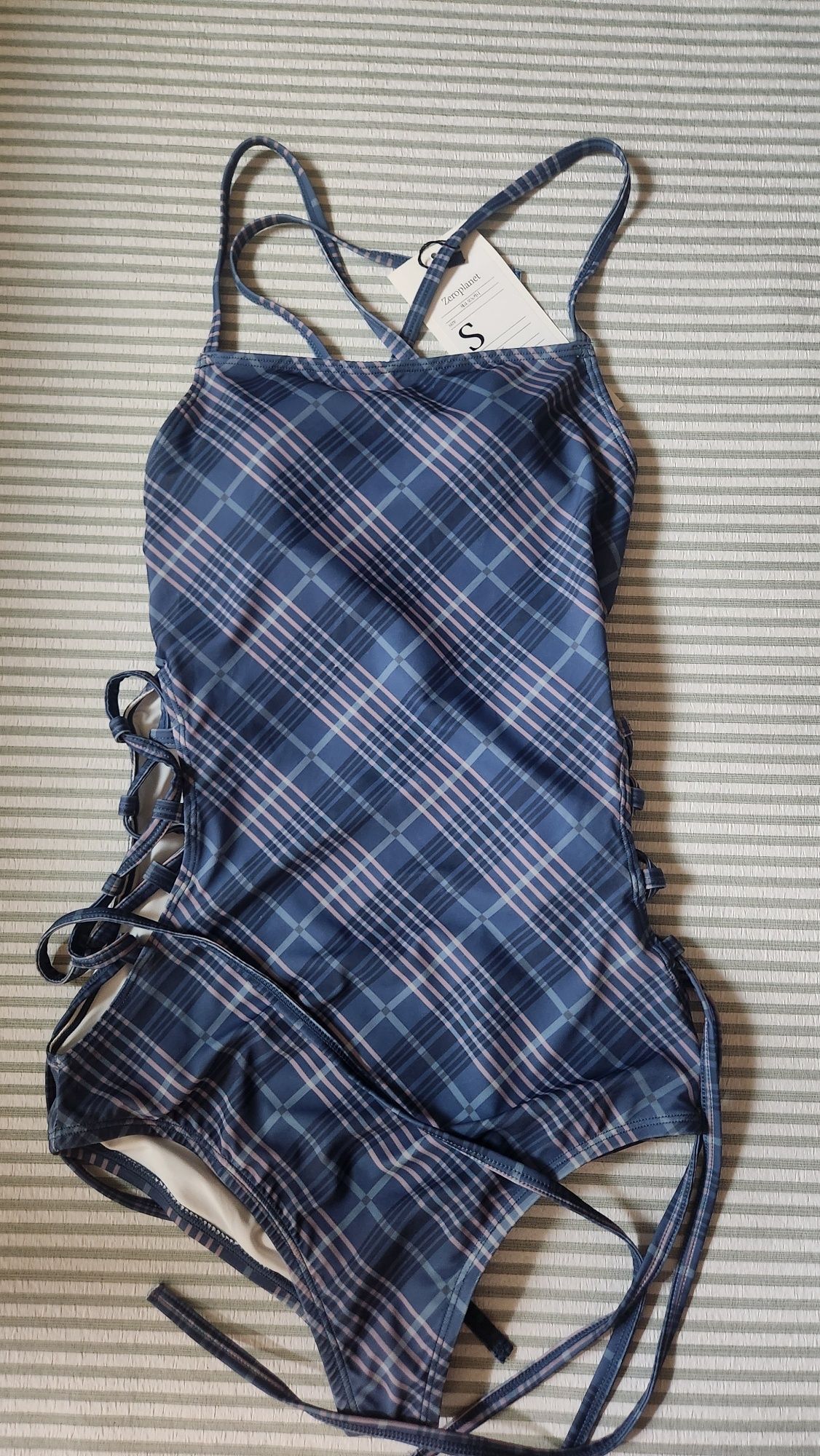 ビキニ ZEROPLANET Check Monokini WHITE Z25HDR02WH MUSINSA | ZEROPLANET Check Monokini [WHITE]
