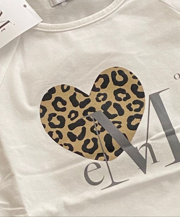 MUSINSA公式 | MUCENT Sierra Hopi Heart Short Sleeve Tee
