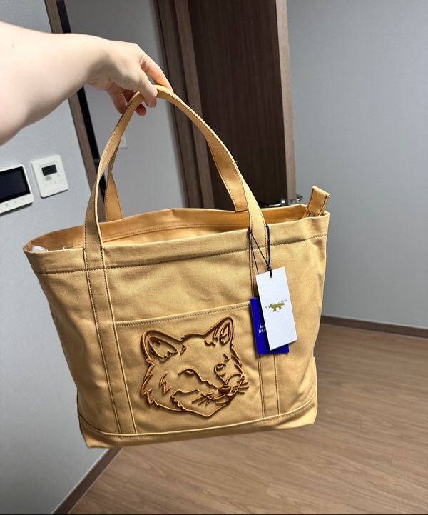 MUSINSA公式 | MAISON KITSUNE フォックスヘッド ラージトートバッグ