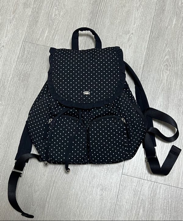[COVERNAT] Clover Heart Dot Padded Frill Backpack /追跡付 MUSINSA | COVERNAT WOMAN Clover Heart Dot Padded Frill