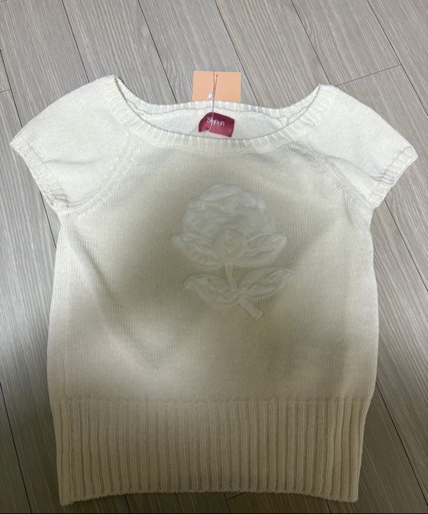 MUSINSA | SINOON Flower Raglan Knit (Cream)