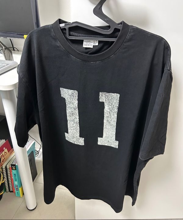 MUSINSA | PARTIMENTO 11 Crack Tee Black