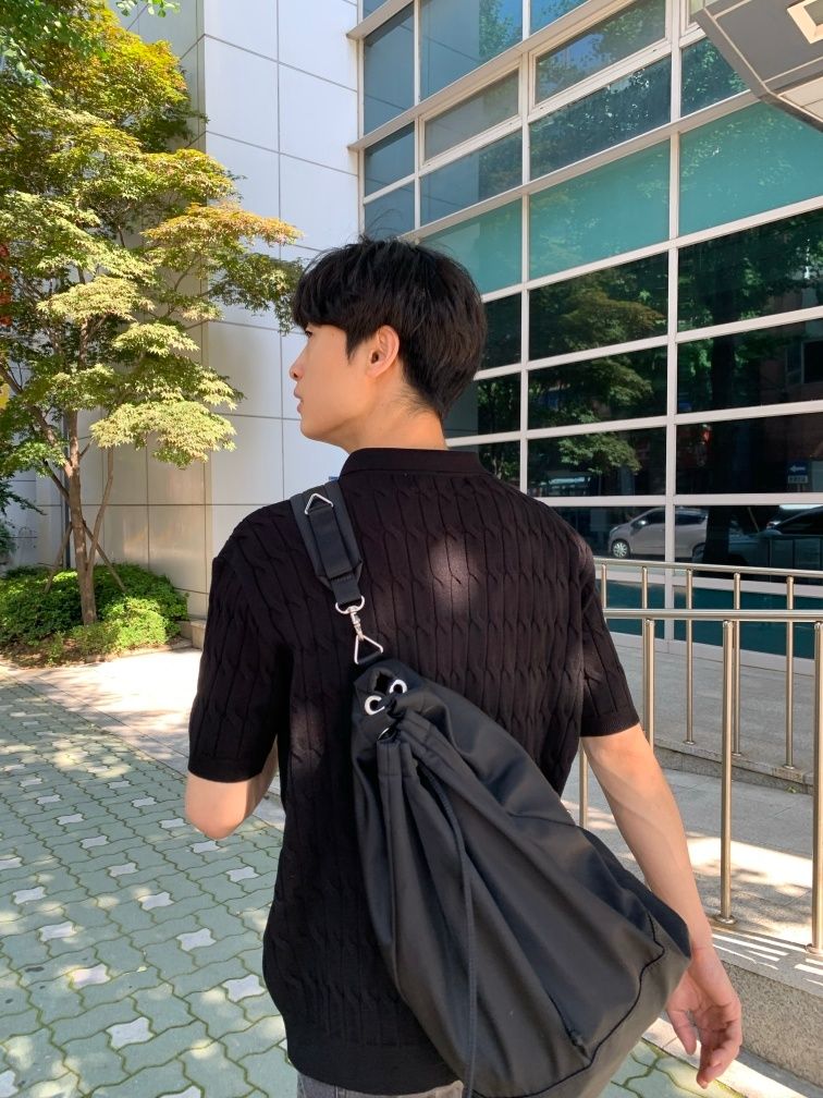 MUSINSA公式 | NODU Six Cable Collar Short Sleeve Knit [Black]