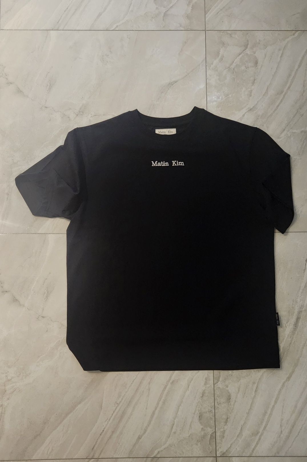 Tシャツ・カットソー [MATINKIM]embroidery small logo oversize top in black MUSINSA | MATIN KIM EMBROIDERY SMALL LOGO OVERSIZE TOP IN BLACK