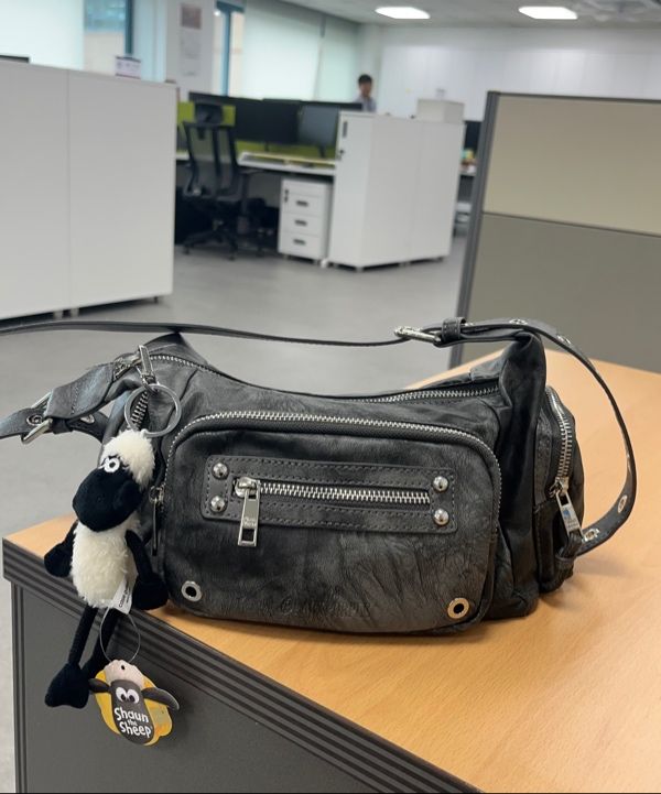 MUSINSA | BLACK PURPLE Marco Bag Marco Bag_DUSTY GRAY