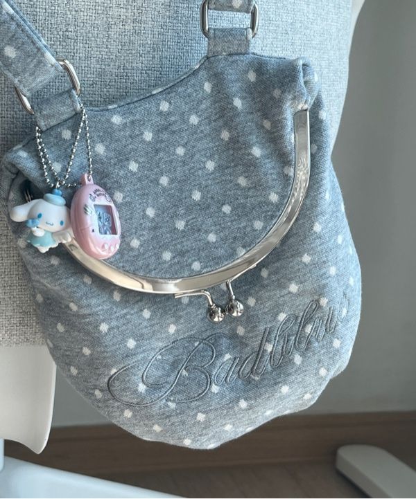 MUSINSA | BADBLUE Dot Cozy Bao Bag Gray