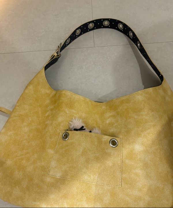 MUSINSA | LETERIE BUCKLE REVERSIBLE SHOULDER BAG_4COLOR