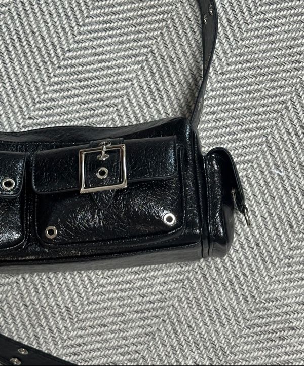 MUSINSA | BLACK PURPLE Mini Fortress Bag-Black