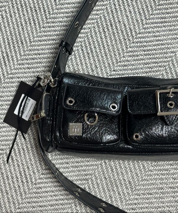 MUSINSA | BLACK PURPLE Mini Fortress Bag-Black