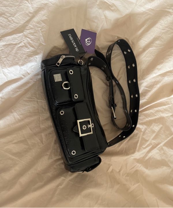 MUSINSA | BLACK PURPLE Mini Fortress Bag-Black