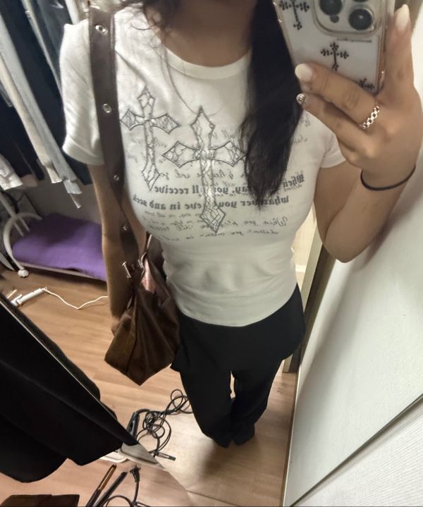 Tシャツ・カットソー AAKAM Laced CROS2 Patch Half Top 5SH071 MUSINSA公式 | AAKAM Laced CROS2 Patch Half Top (White)