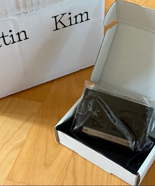 MUSINSA | MATIN KIM HEART WAVE ENAMEL CARD WALLET IN BLACK