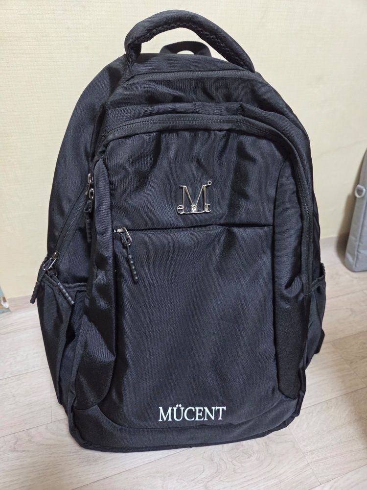 MUCENT メタルロゴ バック MUSINSA公式 | MUCENT マイキーメタルロゴバックパック 男女共用
