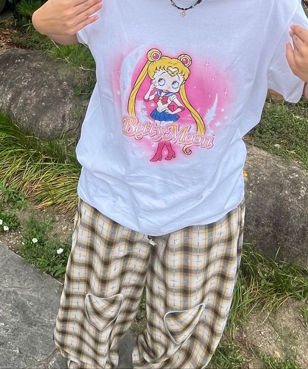 ULKIN CANVAS Betty セーラームーン Tシャツtwiceサナ着用 ULKIN CANVAS BETTY BOOP MOON TSHIRT☆TWICEサナ着用☆送料込