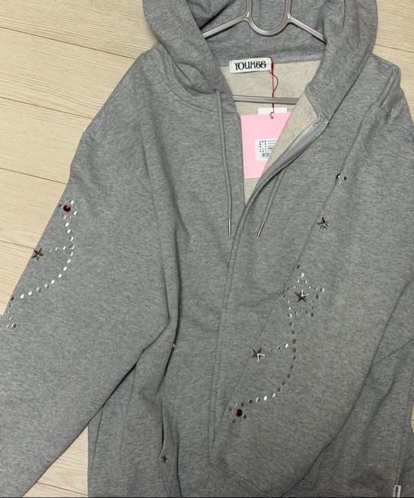 ウォンビン 着用　YOUHEE STAR HOTFIX HOOD ZIP-UP RIIZE ウォニョン着用☆YOUHEE STAR HOTFIX HOOD ZIP-UP (YOUHEE