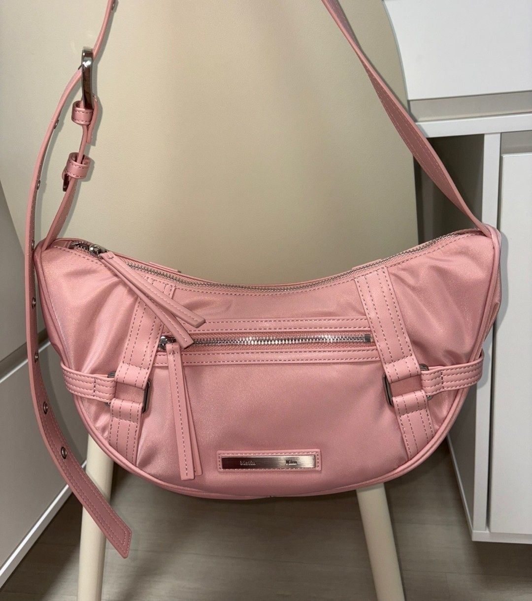 MUSINSA | MATIN KIM FABRIC ARC HOBO BAG IN LIGHT PINK