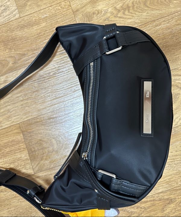 MUSINSA | MATIN KIM FABRIC ARC HOBO BAG IN BLACK