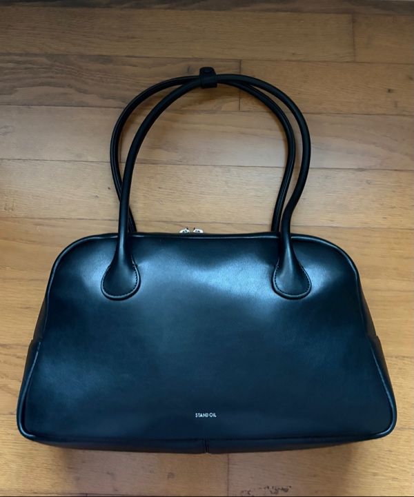 MUSINSA | STAND OIL Momo Bag Large