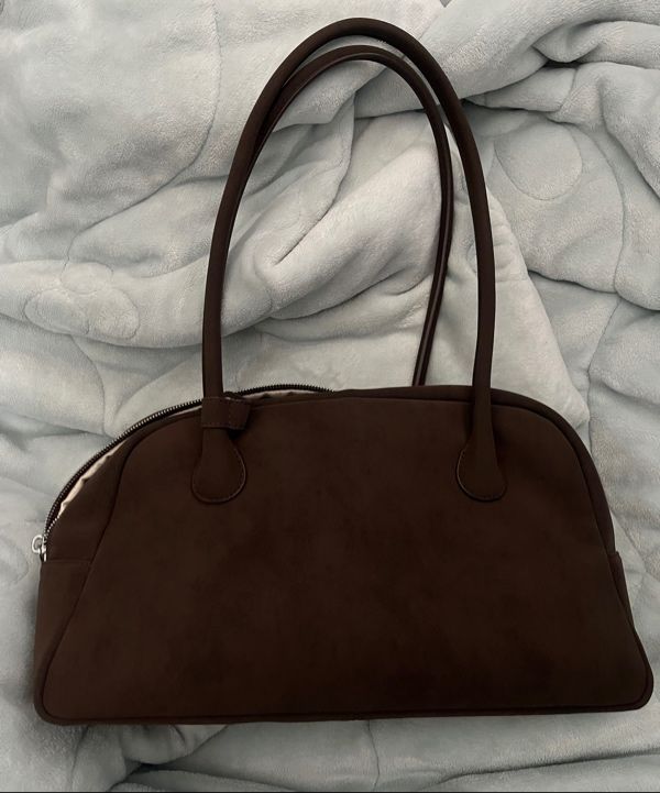 MUSINSA公式 | STAND OIL Momo Bag Large ・ モモバッグラージ