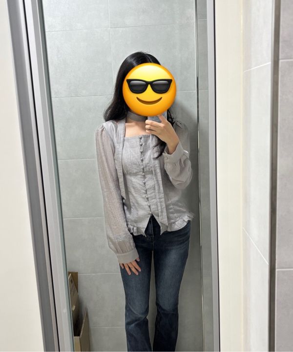 MUSINSA | ILLIGO Ribbon tie square neck long blouse in gray