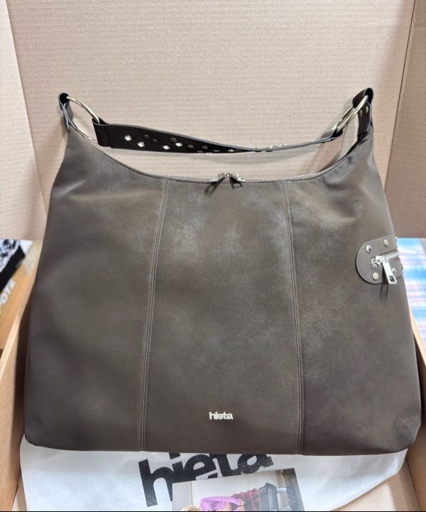 MUSINSA | HIETA Carrie / Brown