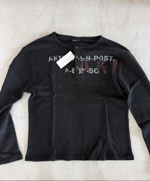 MUSINSA | AAKAM Waffle Henry Neck Long Sleeve (Black)