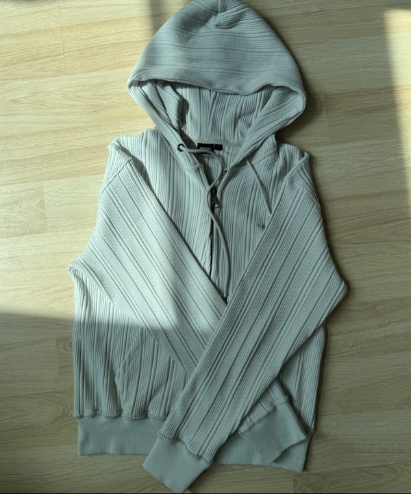 MUSINSA | AAKAM Knitted Zip-Up Hoodie (Ivory)