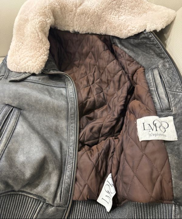 MUSINSA公式 | LMOOD ファーコラーカウレザーエビエイタージャケット