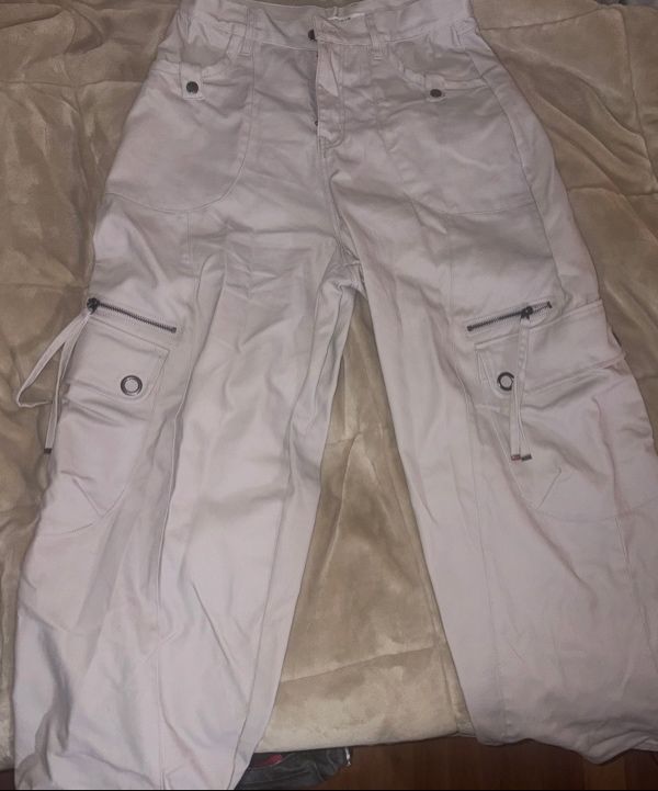 MUSINSA | FANCY CLUB Cross Pocket Cargo Pants (PINK BEIGE) F25ZD976