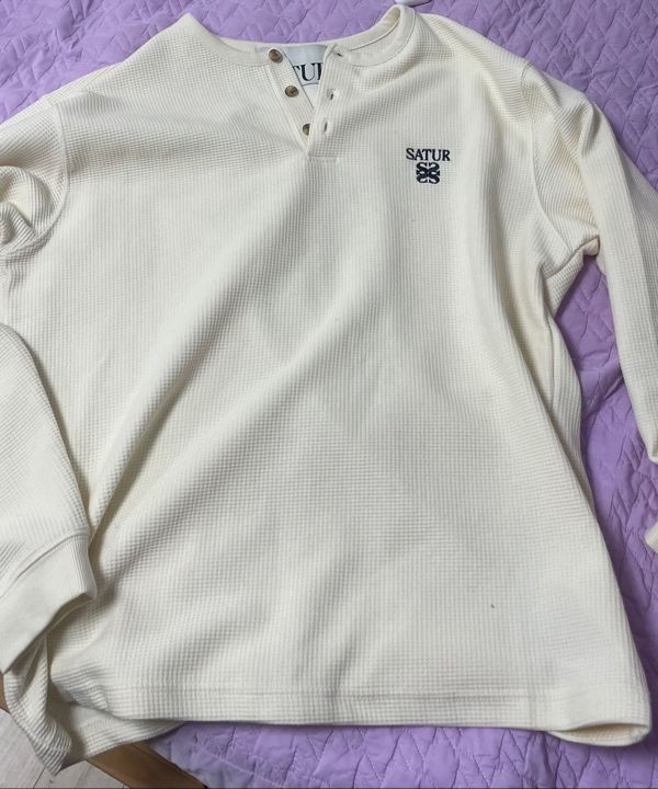 MUSINSA公式 | SATUR ワッフルヘンリーネックTシャツクリーム