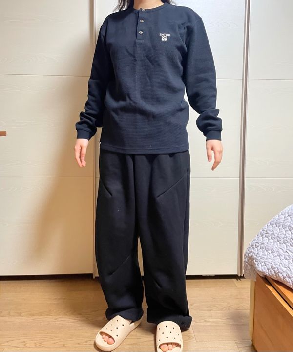 MUSINSA公式 | SATUR ワッフルヘンリーネックTシャツブラック