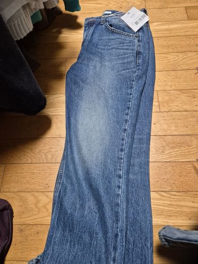 low-rise bootcut denim pants