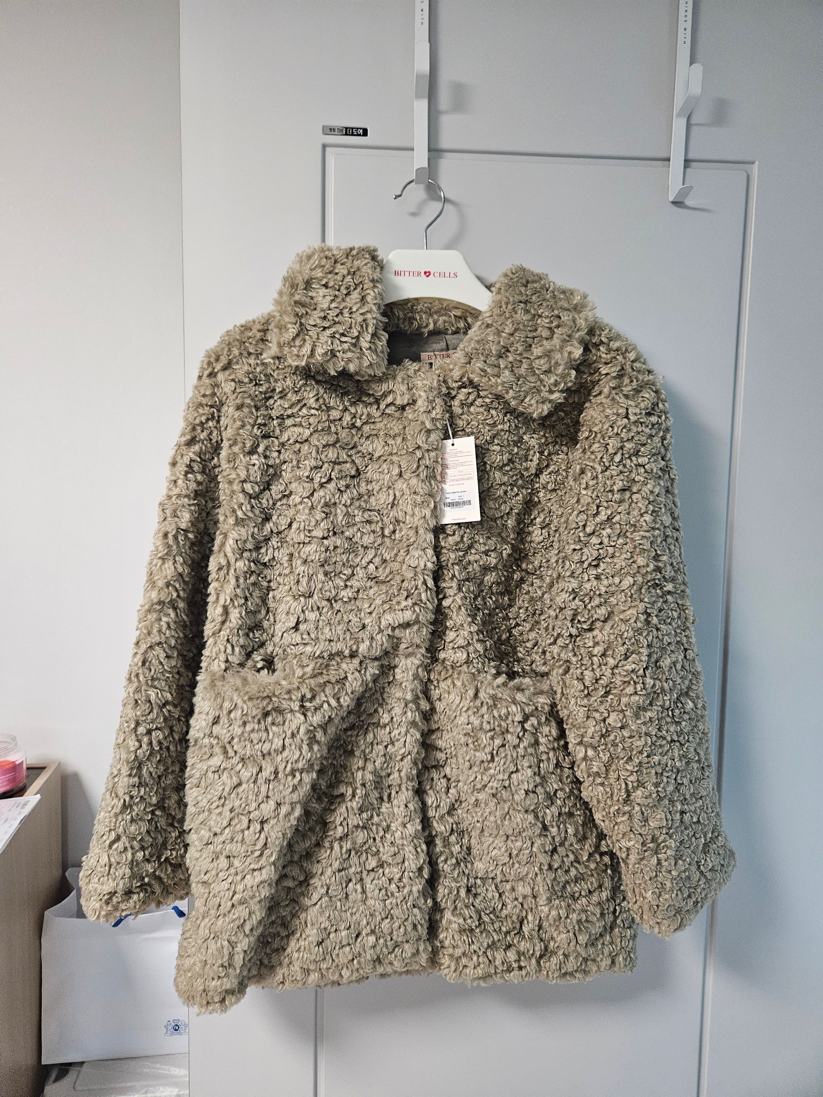 BITTERCELLS ファージャケット JACKET - 비터셀즈(bittercells)