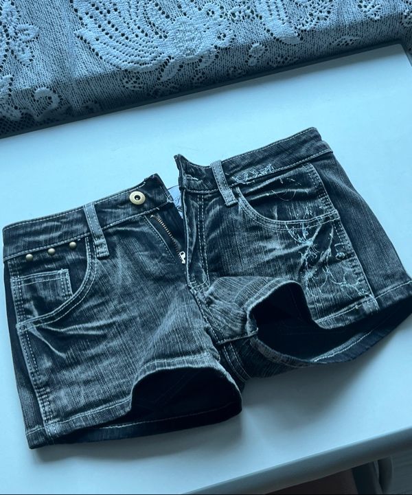 MUSINSA | GILAARCHIVE TATTOOED GRAPHIC DENIM SHORTS_GREY