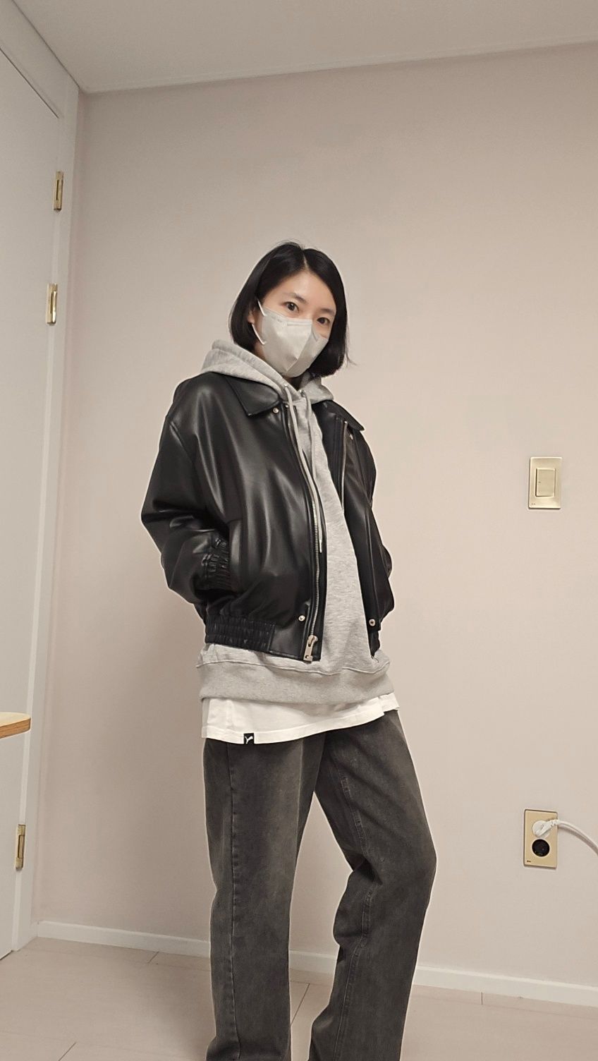 MUSINSA公式 | MUCENT ラブリッツミニハートロゴフードパーカー 男女