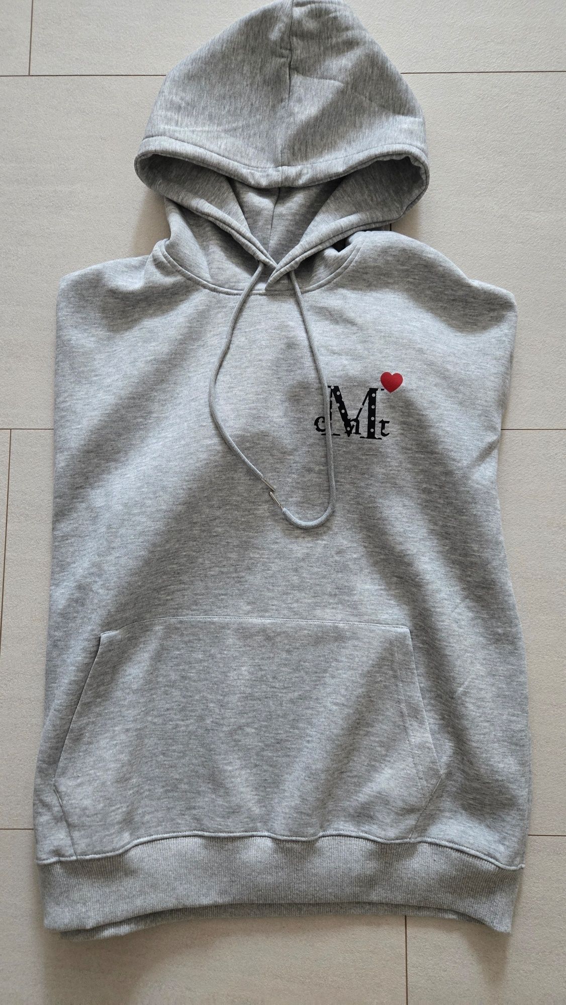 MUSINSA公式 | MUCENT ラブリッツミニハートロゴフードパーカー 男女