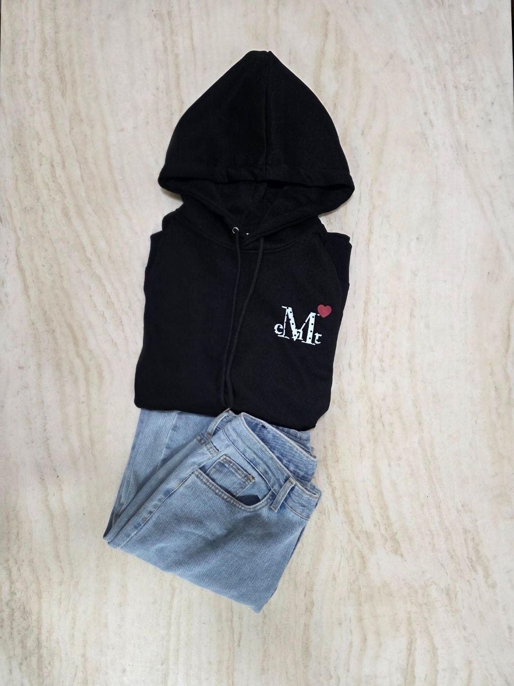 MUSINSA公式 | MUCENT ラブリッツミニハートロゴフードパーカー 男女