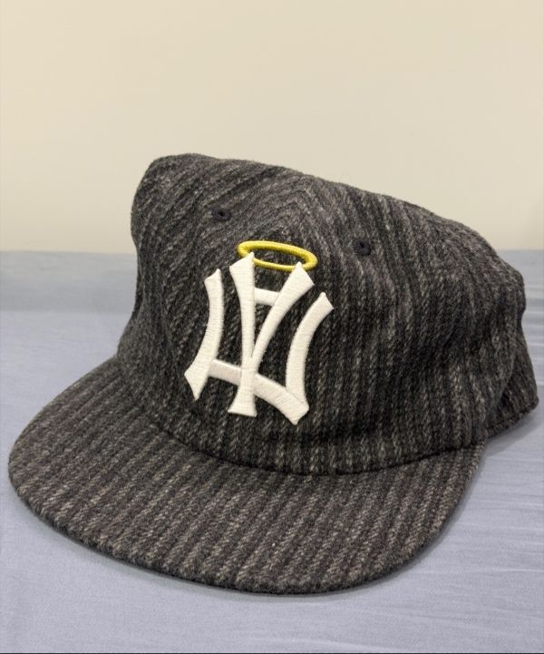 MUSINSA公式 | AEAE AE SYMBOL STRIPE ANGEL WING CAP [BLACK]