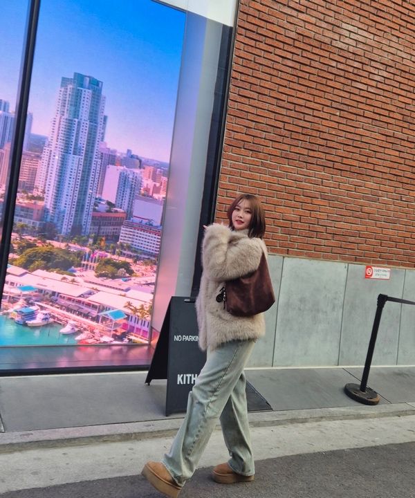 MUSINSA | OAFISH FLUFFY MIX FUR JACKET, LIGHT GRAY