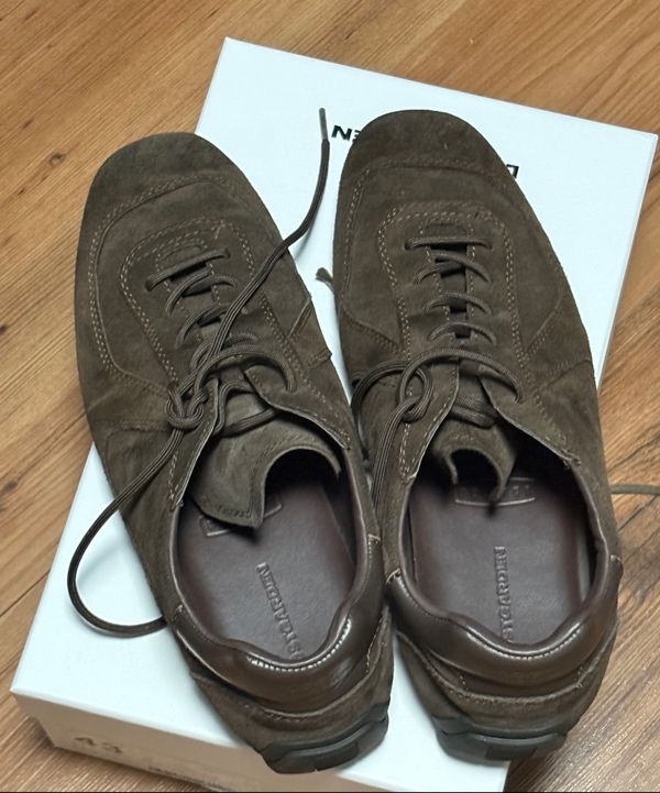 MUSINSA | LOSTGARDEN UNIFORM Driving Sneakers Brown