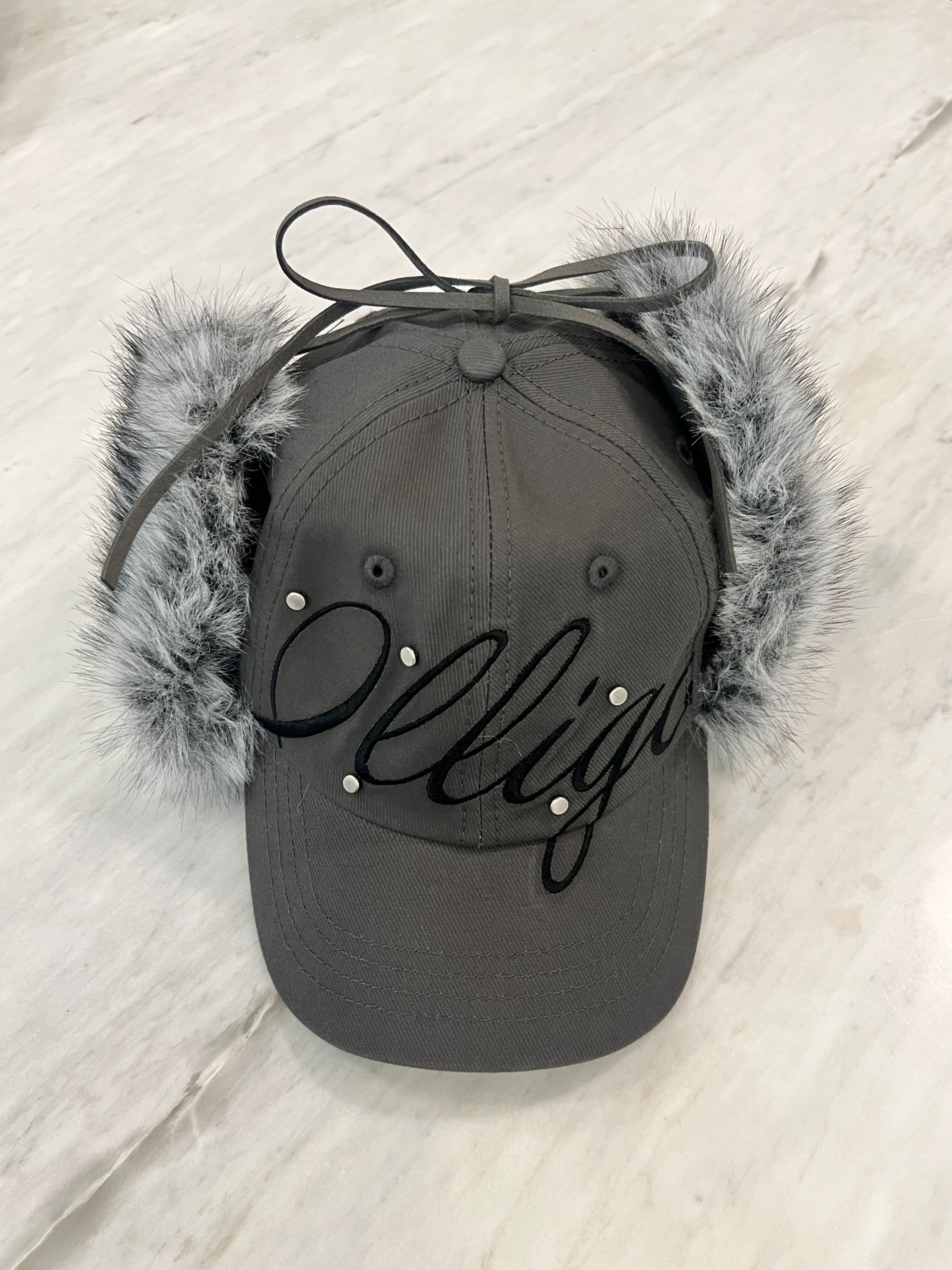 MUSINSA公式 | ILLIGO フラッフィーイヤーフラップキャップチャコール