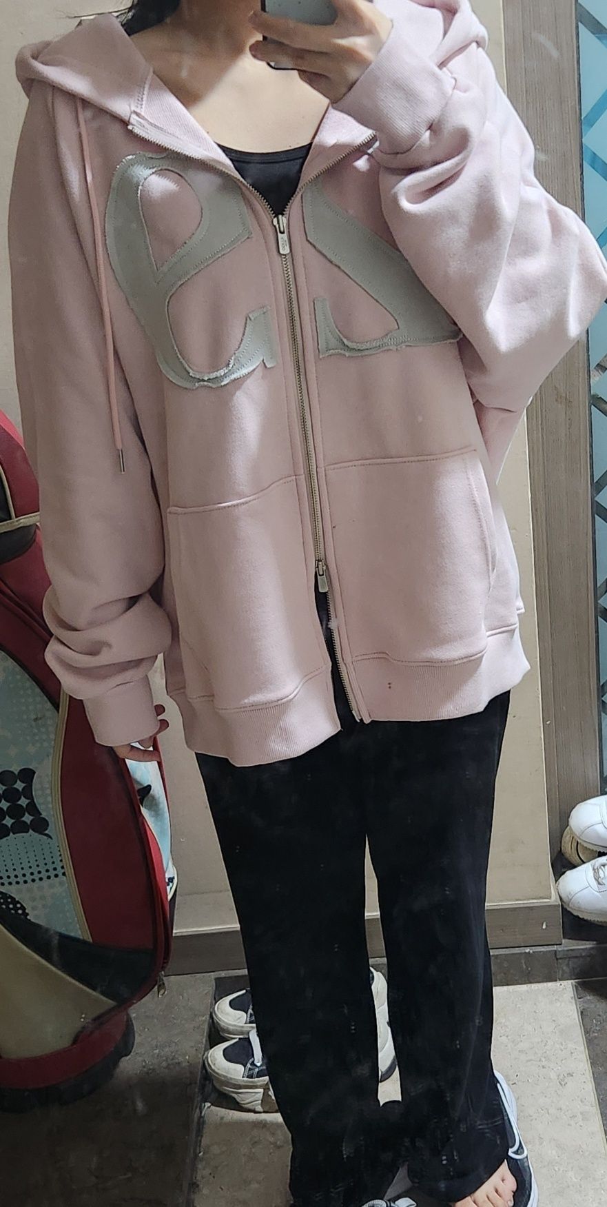MUSINSA | ILLIGO 129 Logo Patch Hoodie Zip-Up Light Pink