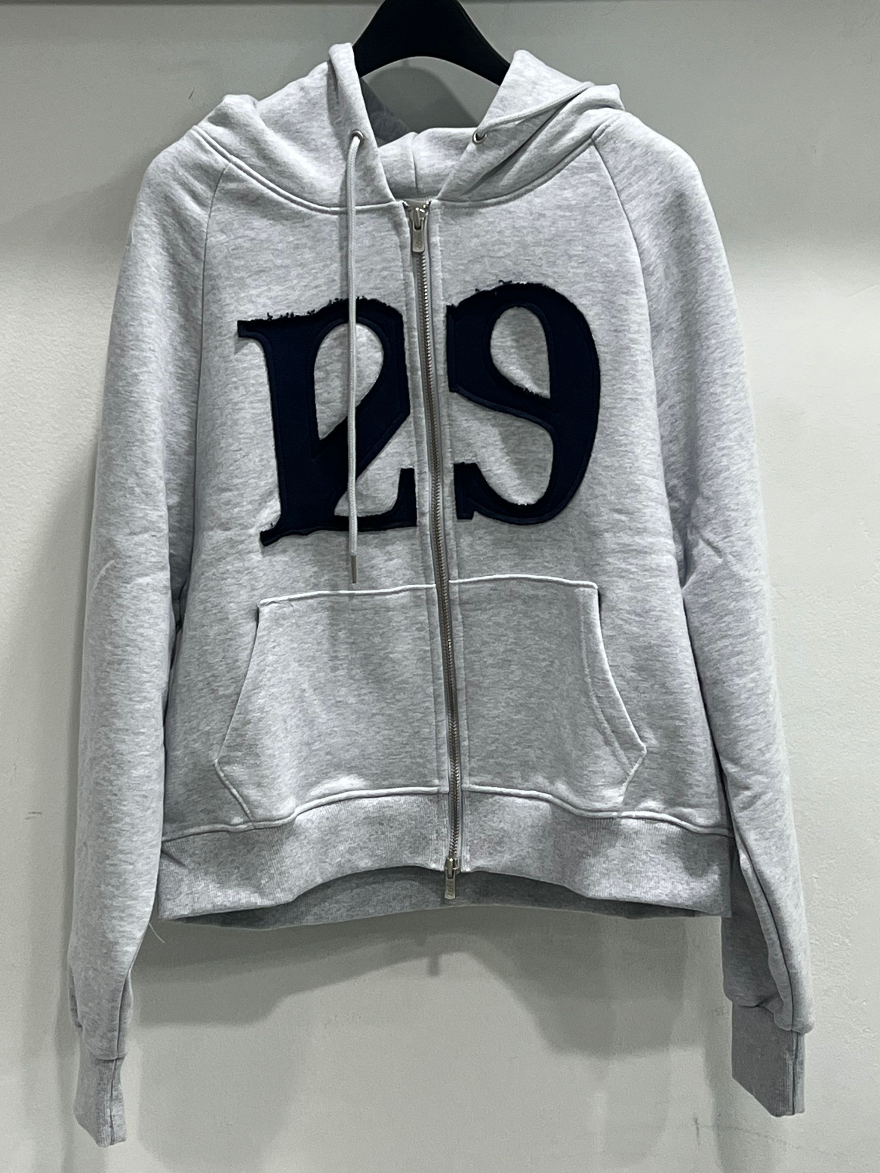 MUSINSA公式 | ILLIGO 129 ロゴパッチ フードパーカー ジップアップ