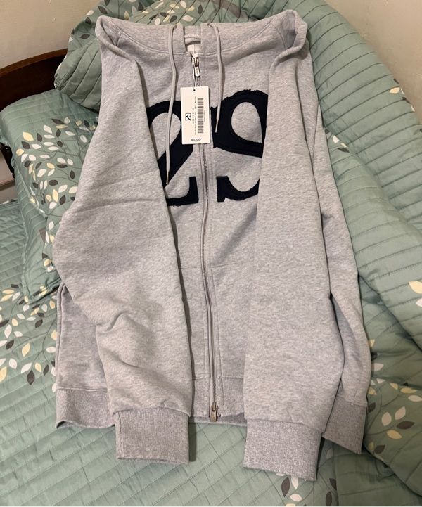 MUSINSA公式 | ILLIGO 129 ロゴパッチ フードパーカー ジップアップ